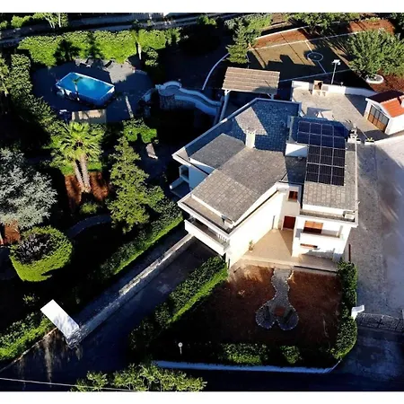 Villa Antica Foggia Vetere Con Piscina Ceglie Messapica