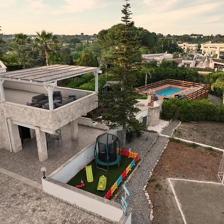 Antica Foggia Vetere Con Piscina * Ceglie Messapica