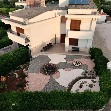 Antica Foggia Vetere Con Piscina Βίλα Ceglie Messapica